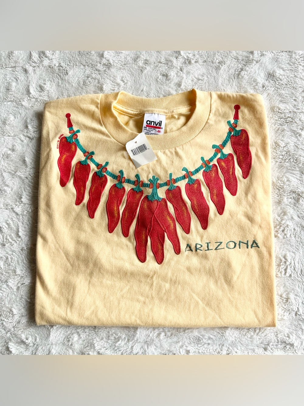 Vintage Arizona Shirt Tee Mens Medium Yellow Chili Peppers Single Stitch 90s USA